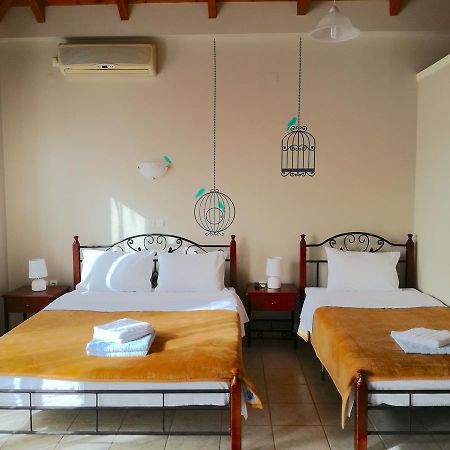 12 Gods Resort Pýlos Eksteriør bilde