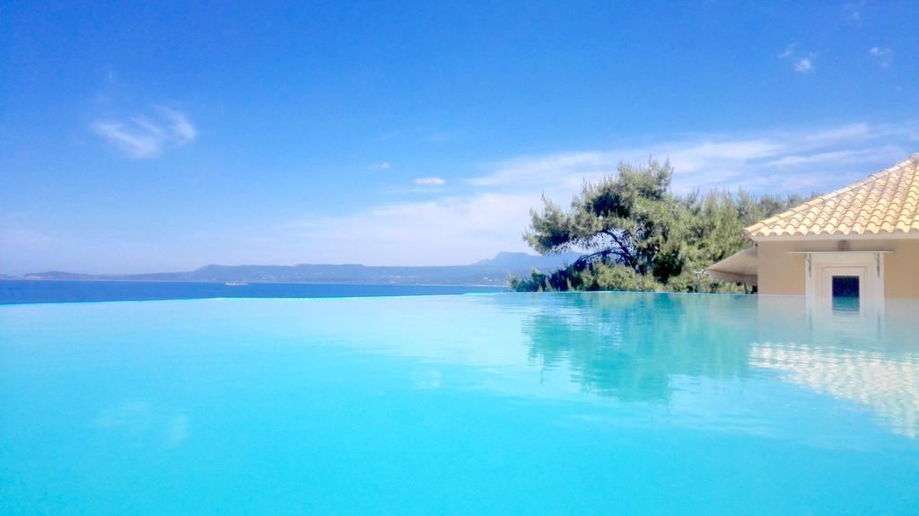 12 Gods Resort Pýlos Rom bilde